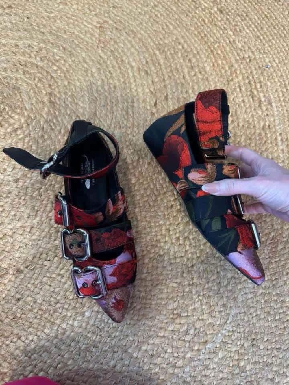 Pointed Buckle Flats in Red Floral Print